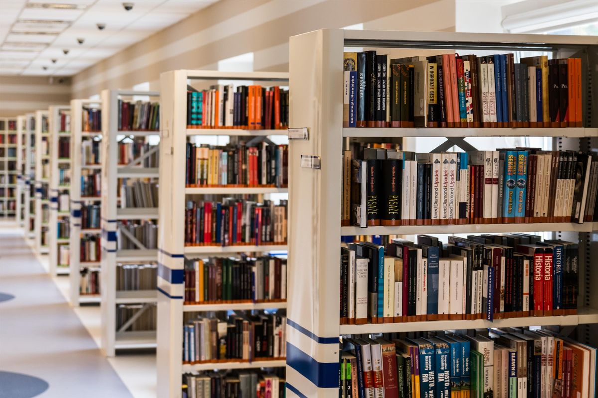 مكتبة رقمية متكاملة